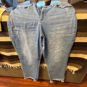 Nicola Miller Solo Slim Straight leg jeans